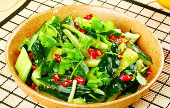 娱乐吃瓜酱酸菜的小说