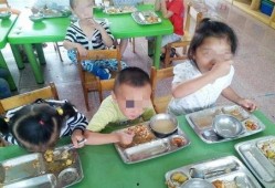 幼儿园吃饭爆料视频大全,温馨爆笑瞬间大盘点