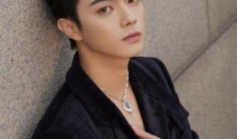 许凯赵晴恋情爆料最新,甜蜜互动引网友热议