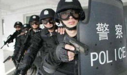 新疆警察爆料视频真实吗,真相与质疑并存