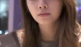 小伙爆料女朋友吃饭视频,这吃相太惊艳了！