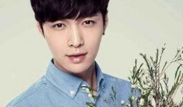 圈内爆料张艺兴侯明昊,幕后故事曝光引热议