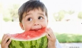 水晶瓜小孩免费吃是谁,揭秘神秘活动背后的神秘力量